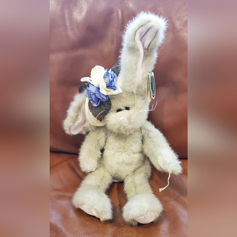 18 inch The Bearington Collection Beige Bunny Rabbit Stuffed Animal Plush Flaw
